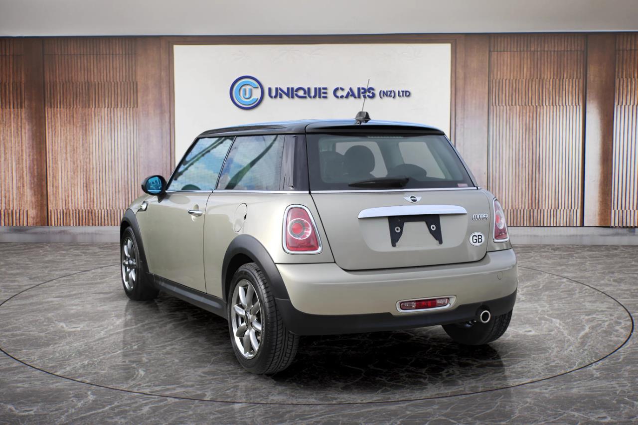 2011 BMW Mini thumbnail