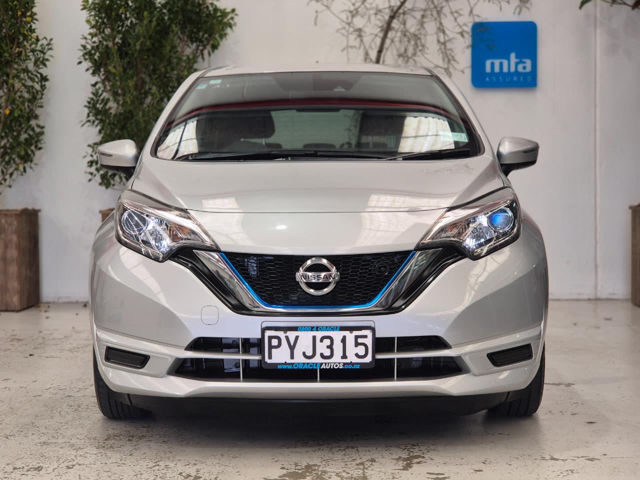 2017 Nissan Note thumbnail