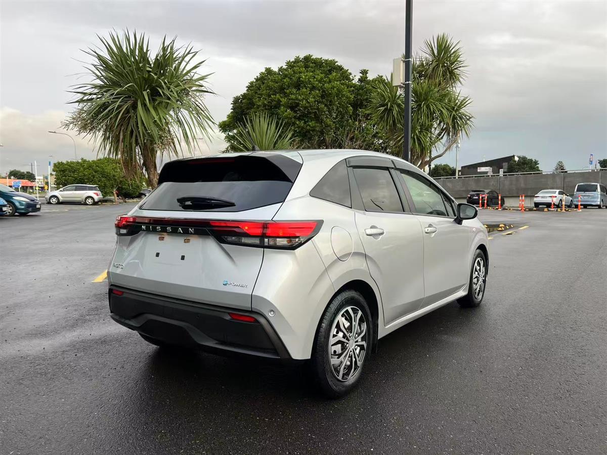 2022 Nissan Note thumbnail