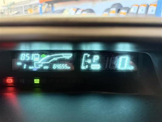 2014 Toyota Aqua thumbnail
