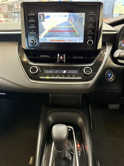 2020 Toyota Corolla thumbnail