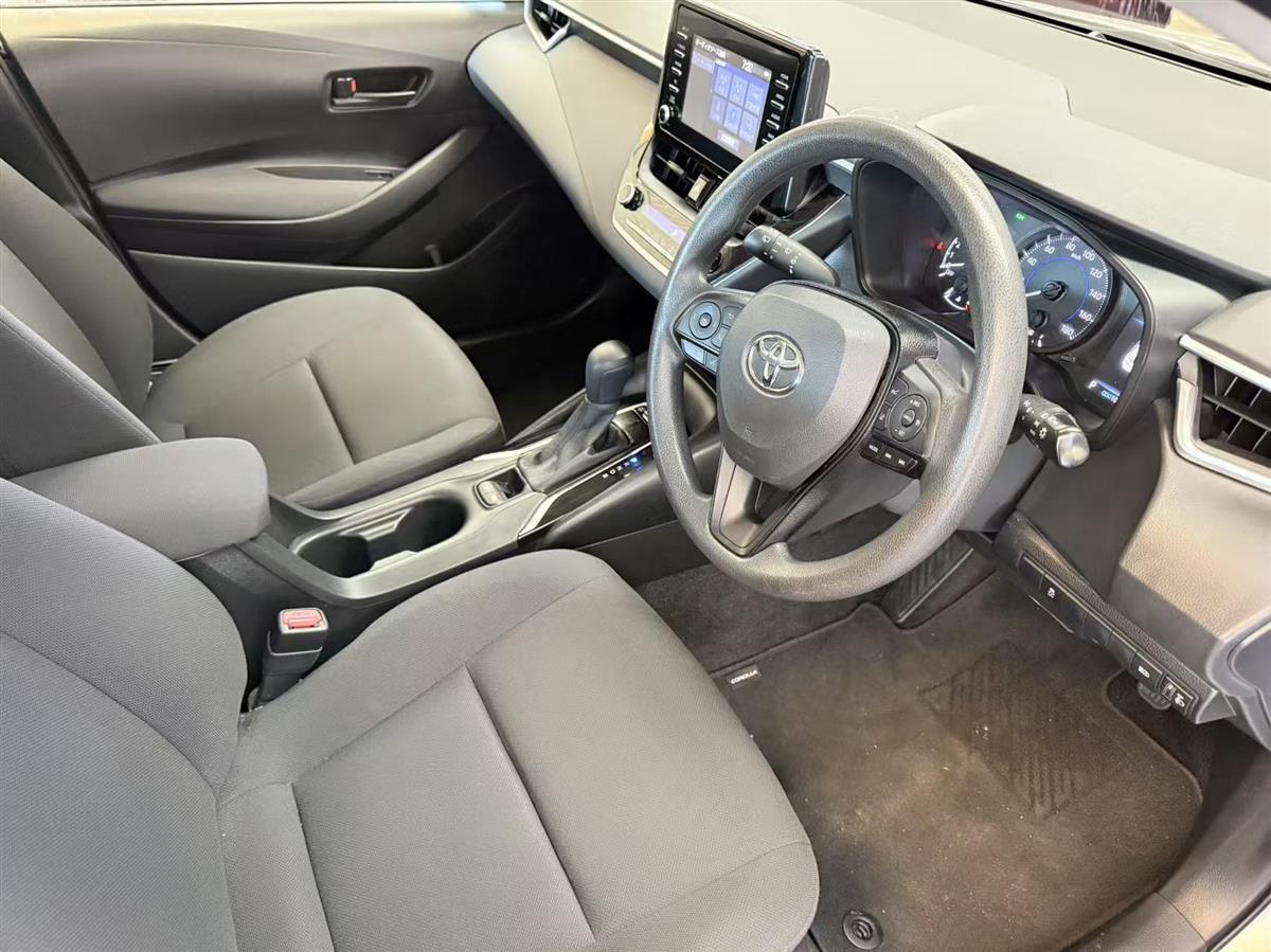 2020 Toyota Corolla thumbnail