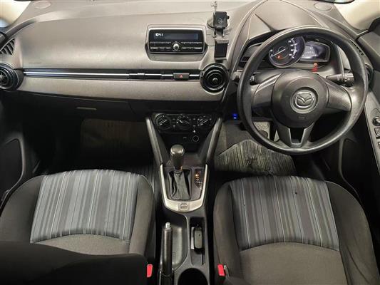 2015 Mazda Demio thumbnail