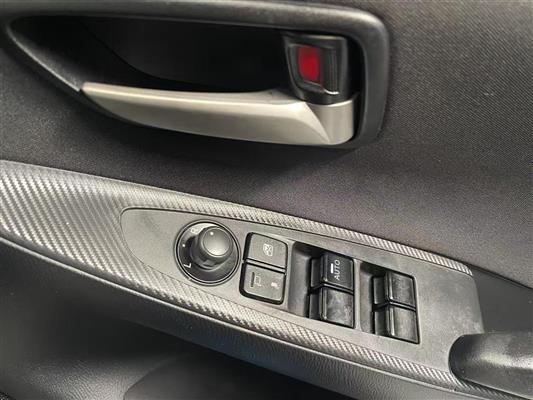 2015 Mazda Demio thumbnail
