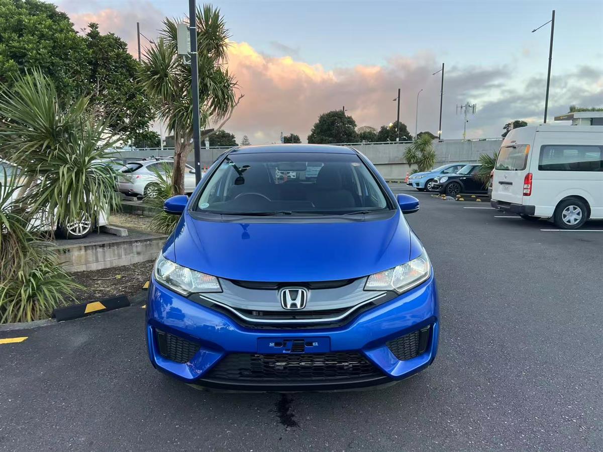 2014 Honda Fit thumbnail