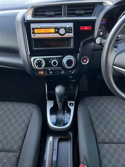 2014 Honda Fit thumbnail