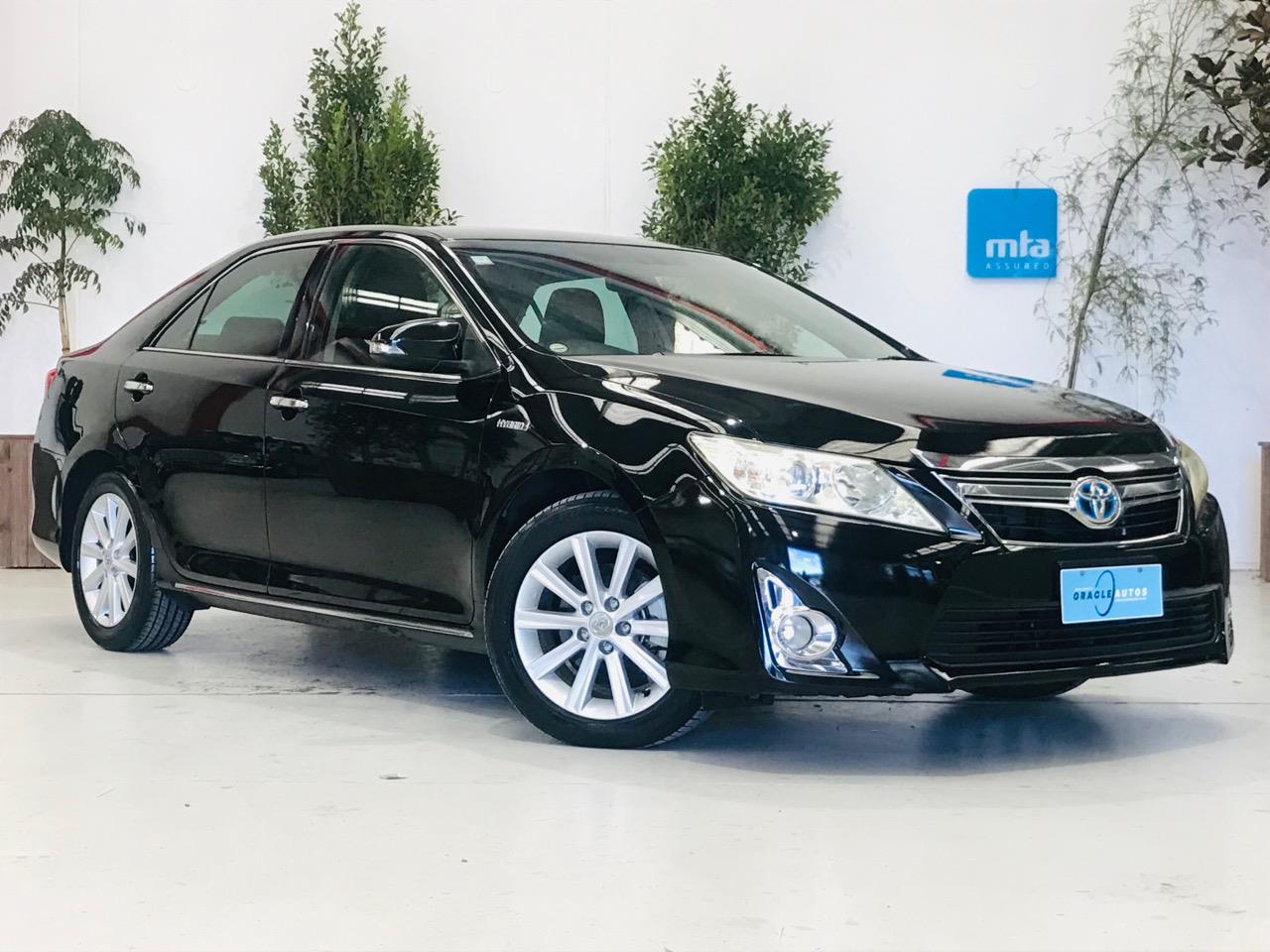 2012 Toyota Camry thumbnail