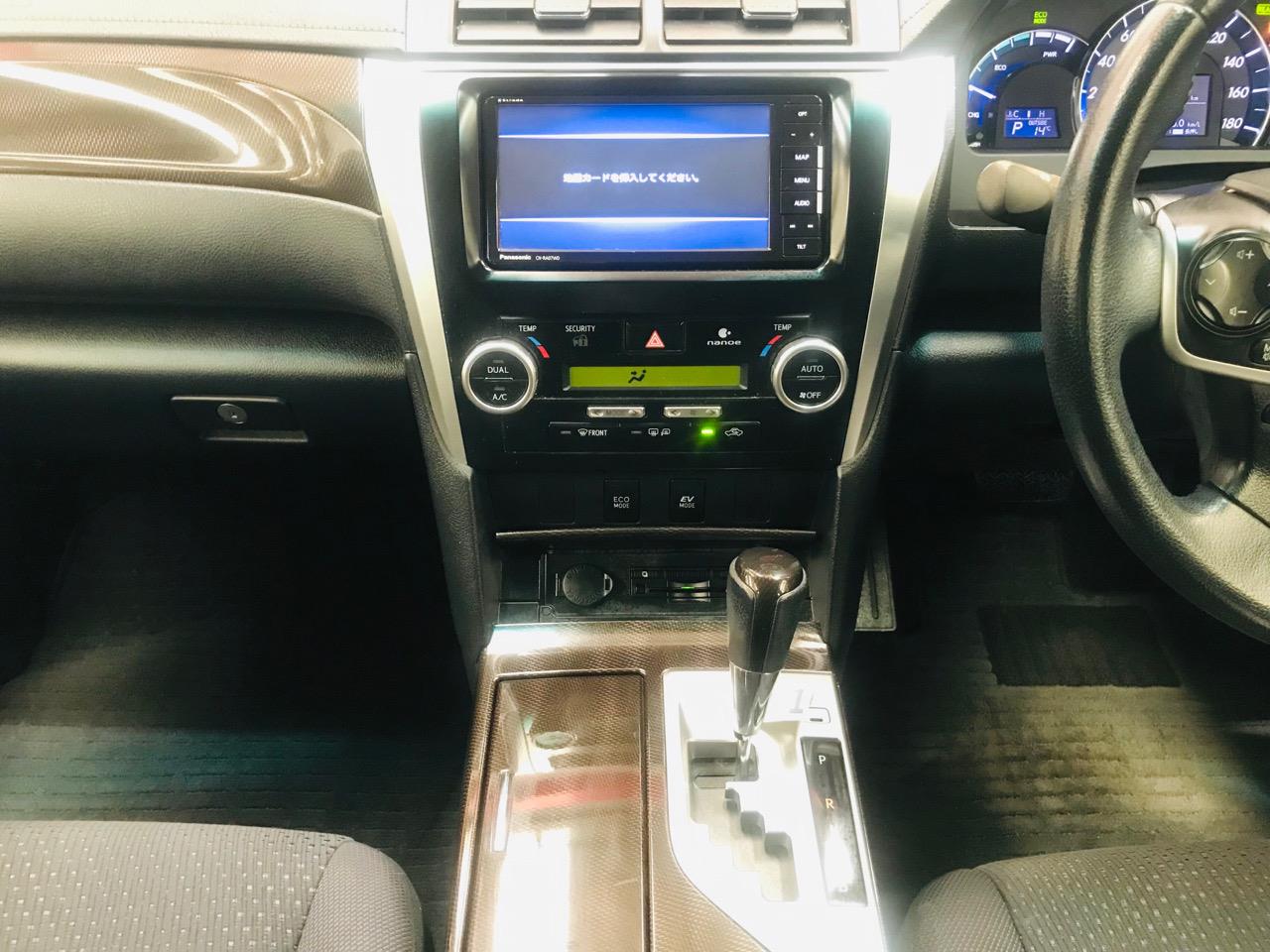 2012 Toyota Camry thumbnail