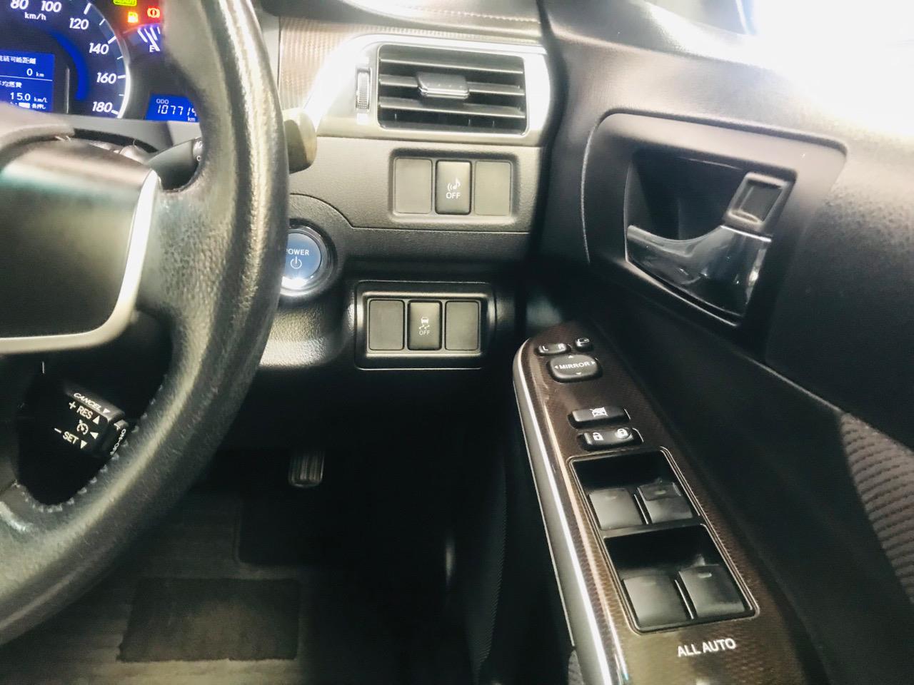 2012 Toyota Camry thumbnail
