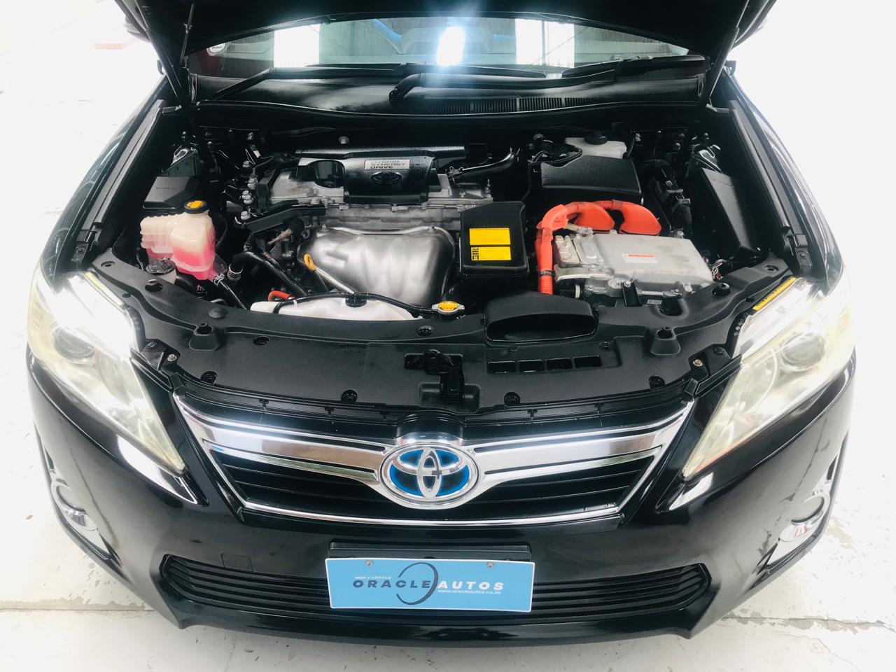 2012 Toyota Camry thumbnail