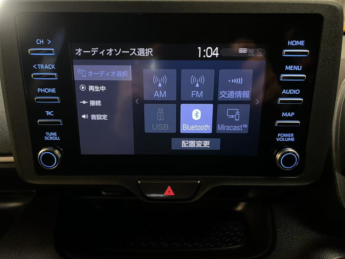 2021 Toyota Yaris thumbnail