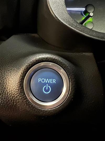 2021 Toyota Yaris thumbnail