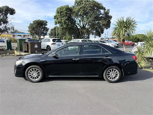 2012 Toyota Camry thumbnail