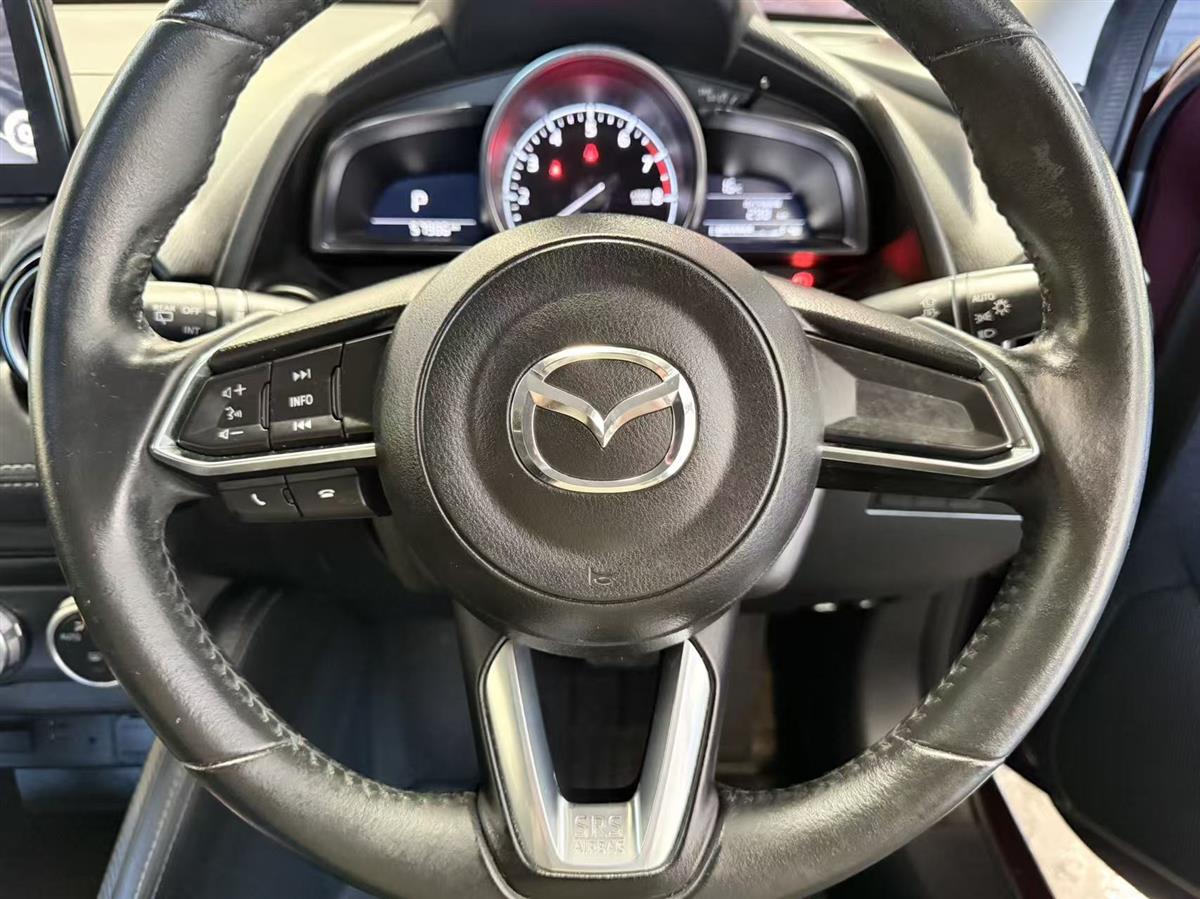 2017 Mazda Demio thumbnail