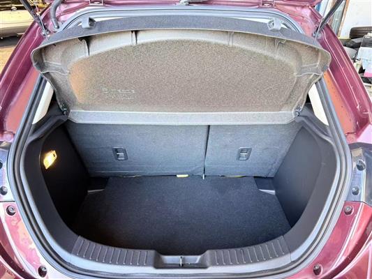 2017 Mazda Demio thumbnail