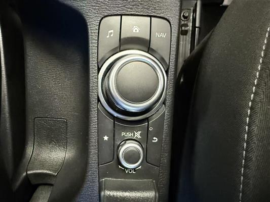 2017 Mazda Demio thumbnail