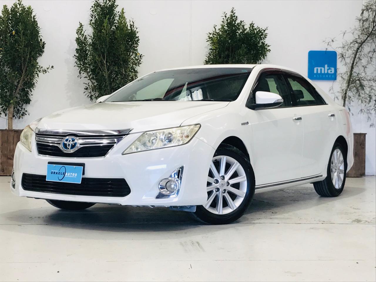 2012 Toyota Camry thumbnail
