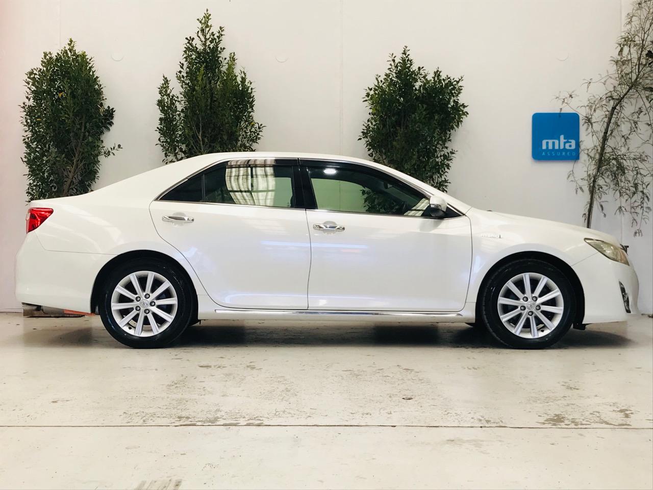 2012 Toyota Camry thumbnail