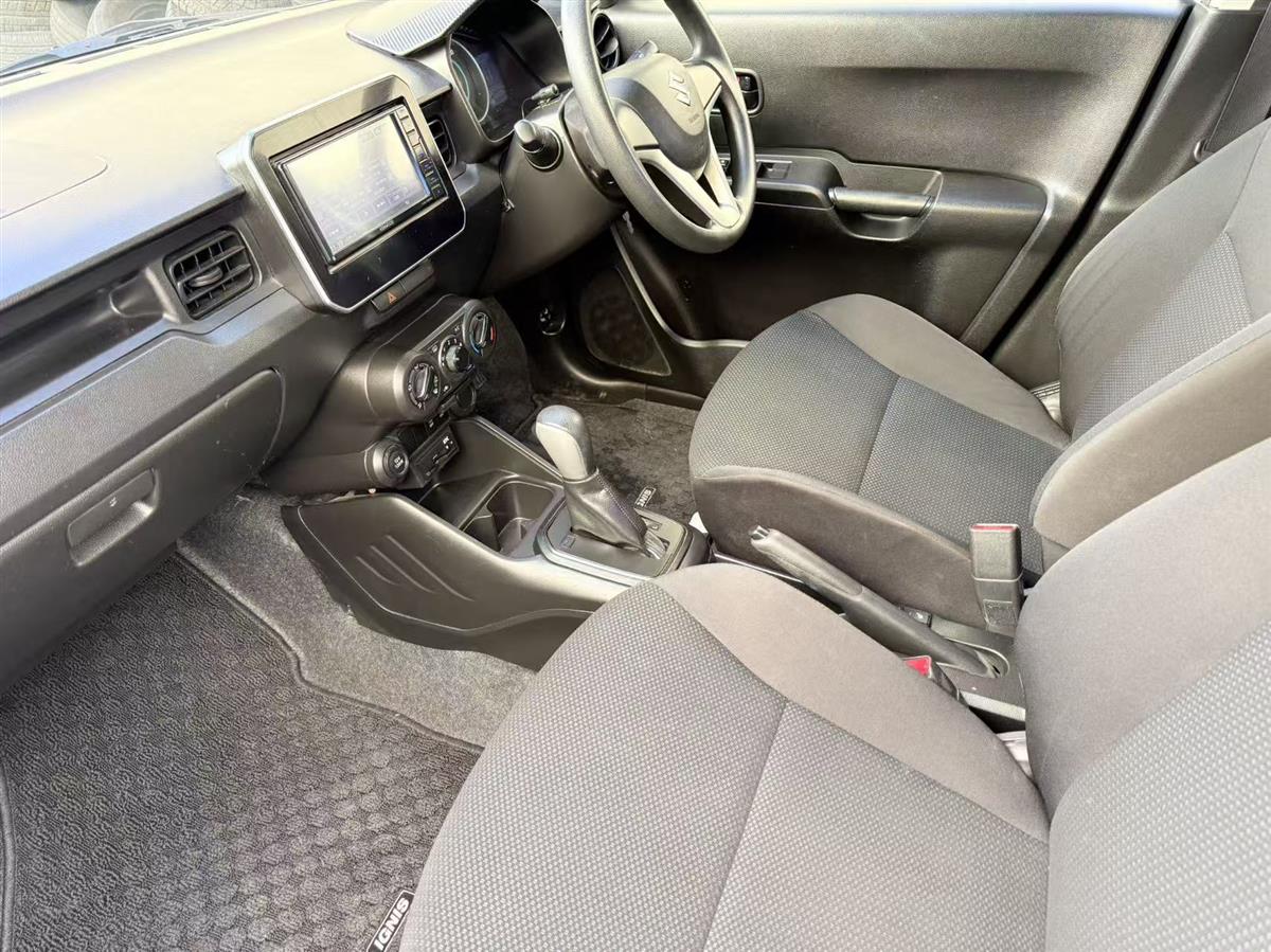 2018 Suzuki Ignis thumbnail
