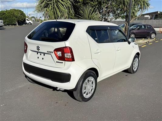 2018 Suzuki Ignis thumbnail