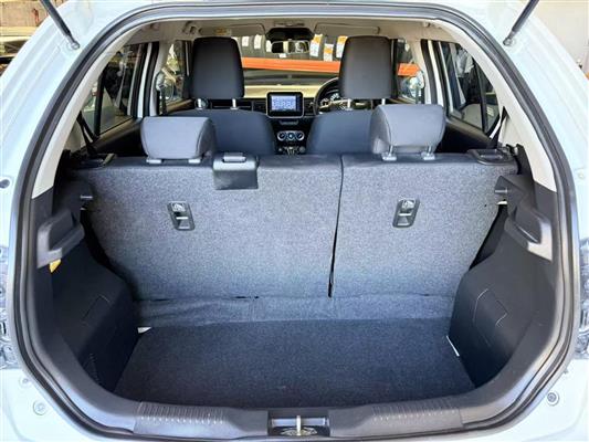 2018 Suzuki Ignis thumbnail