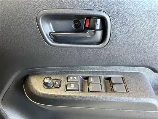 2018 Suzuki Ignis thumbnail