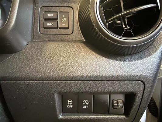 2018 Suzuki Ignis thumbnail