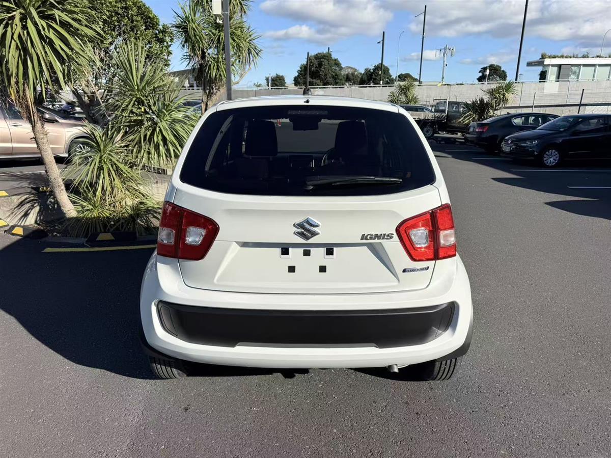 2018 Suzuki Ignis thumbnail