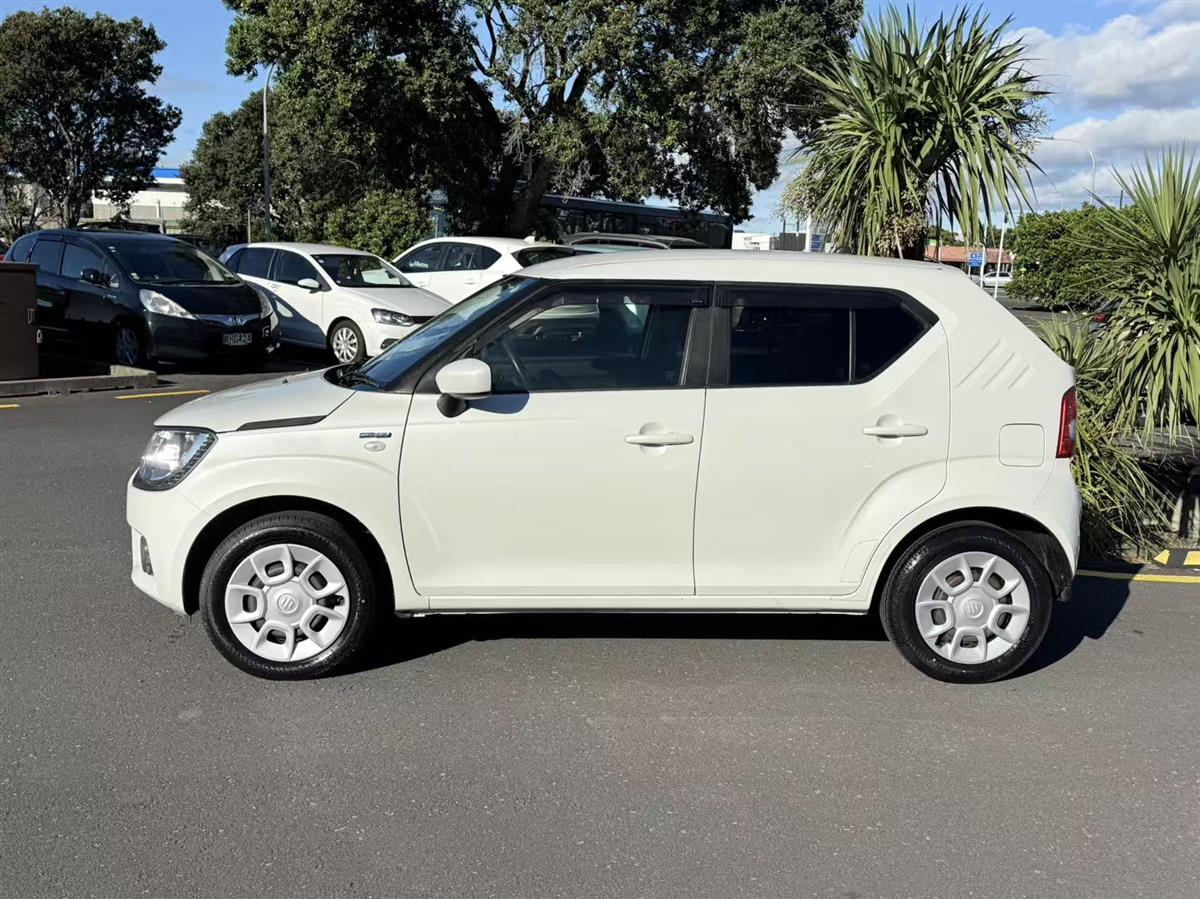 2018 Suzuki Ignis thumbnail