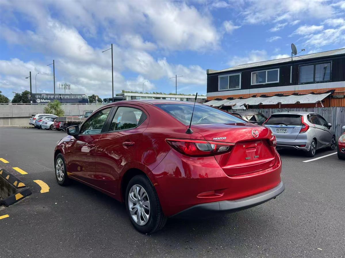2021 Mazda Demio thumbnail