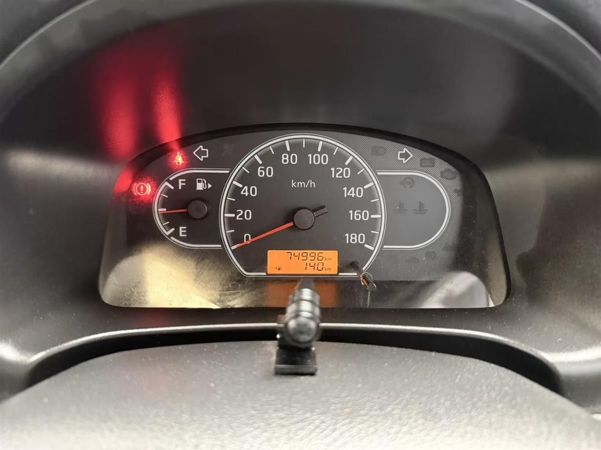 2020 Nissan AD thumbnail