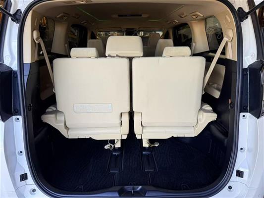 2018 Toyota Vellfire thumbnail