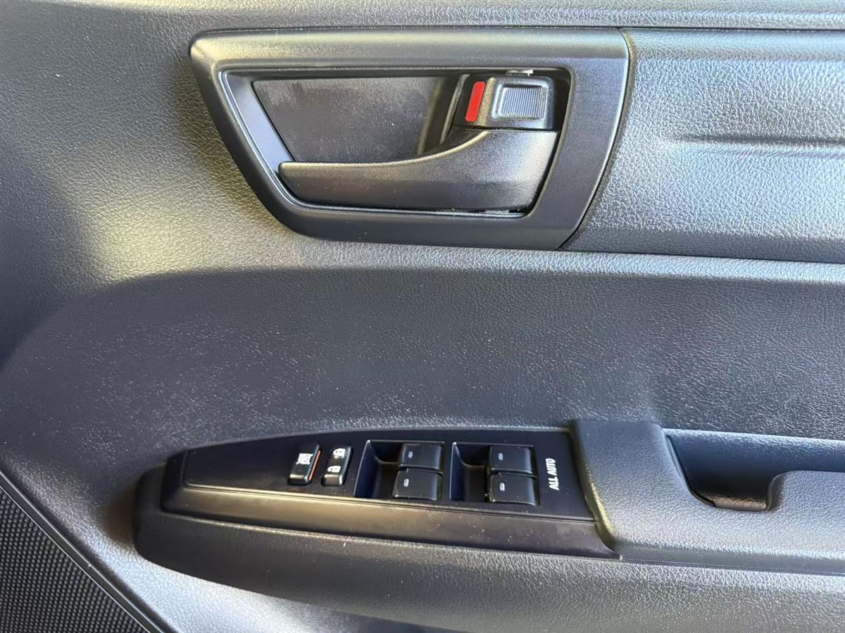 2019 Toyota Corolla thumbnail