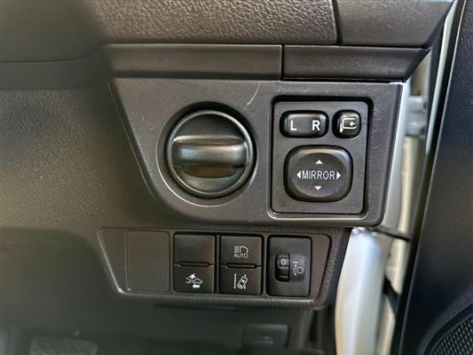 2019 Toyota Corolla thumbnail