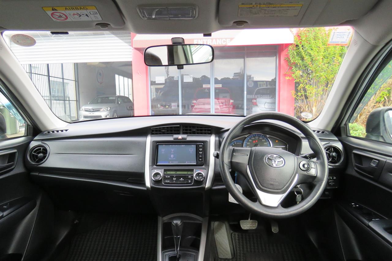 2017 Toyota Corolla thumbnail