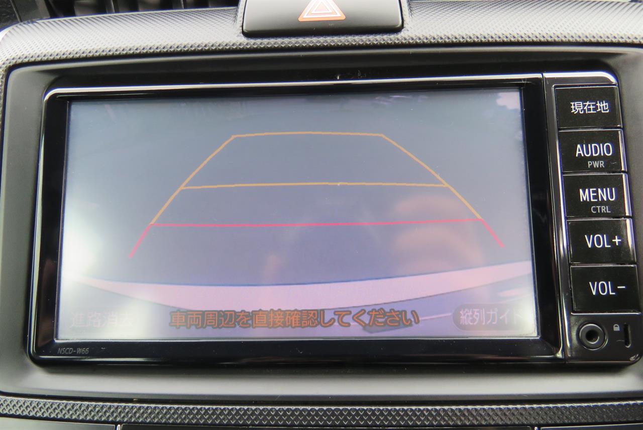 2017 Toyota Corolla thumbnail
