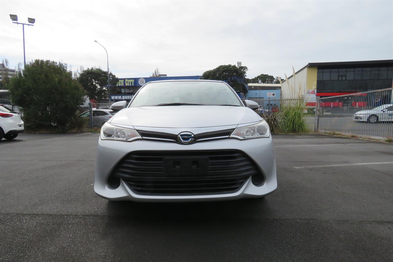 2017 Toyota Corolla thumbnail