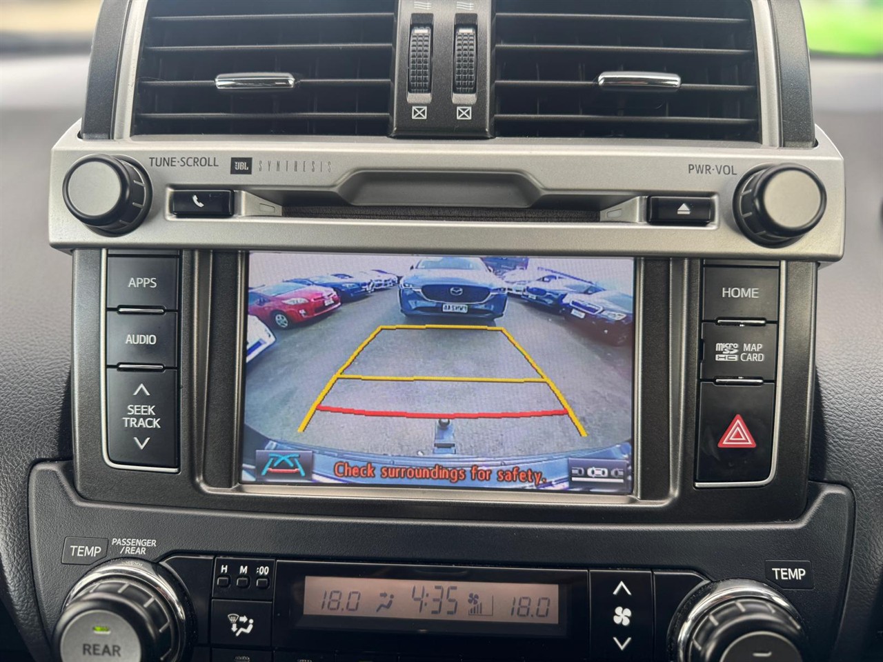 2016 Toyota Land thumbnail