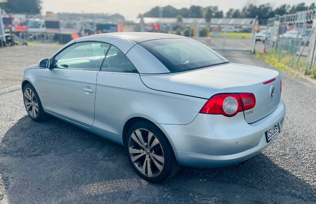 2007 Volkswagen Eos thumbnail
