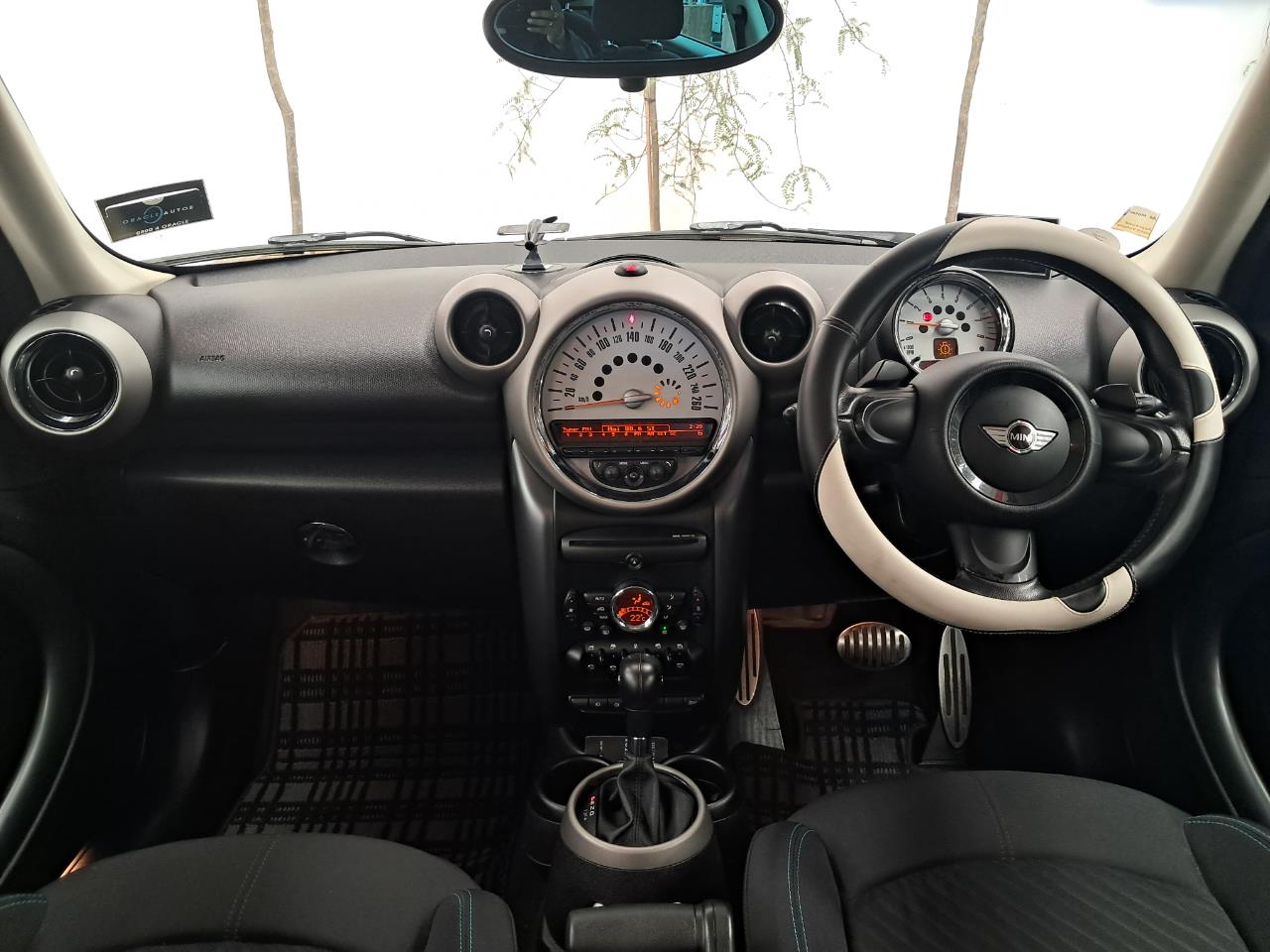 2012 BMW Mini thumbnail