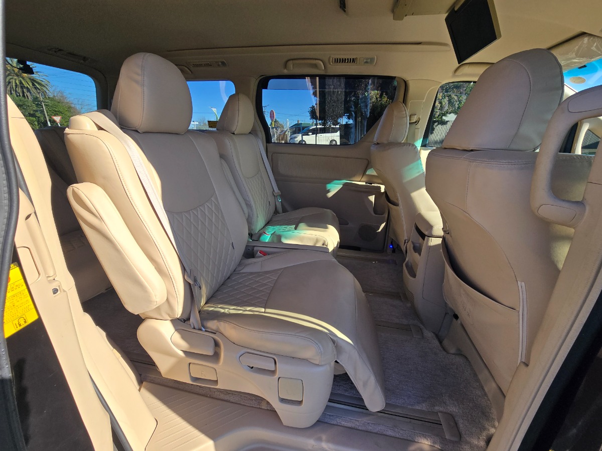 2012 Toyota Vellfire thumbnail