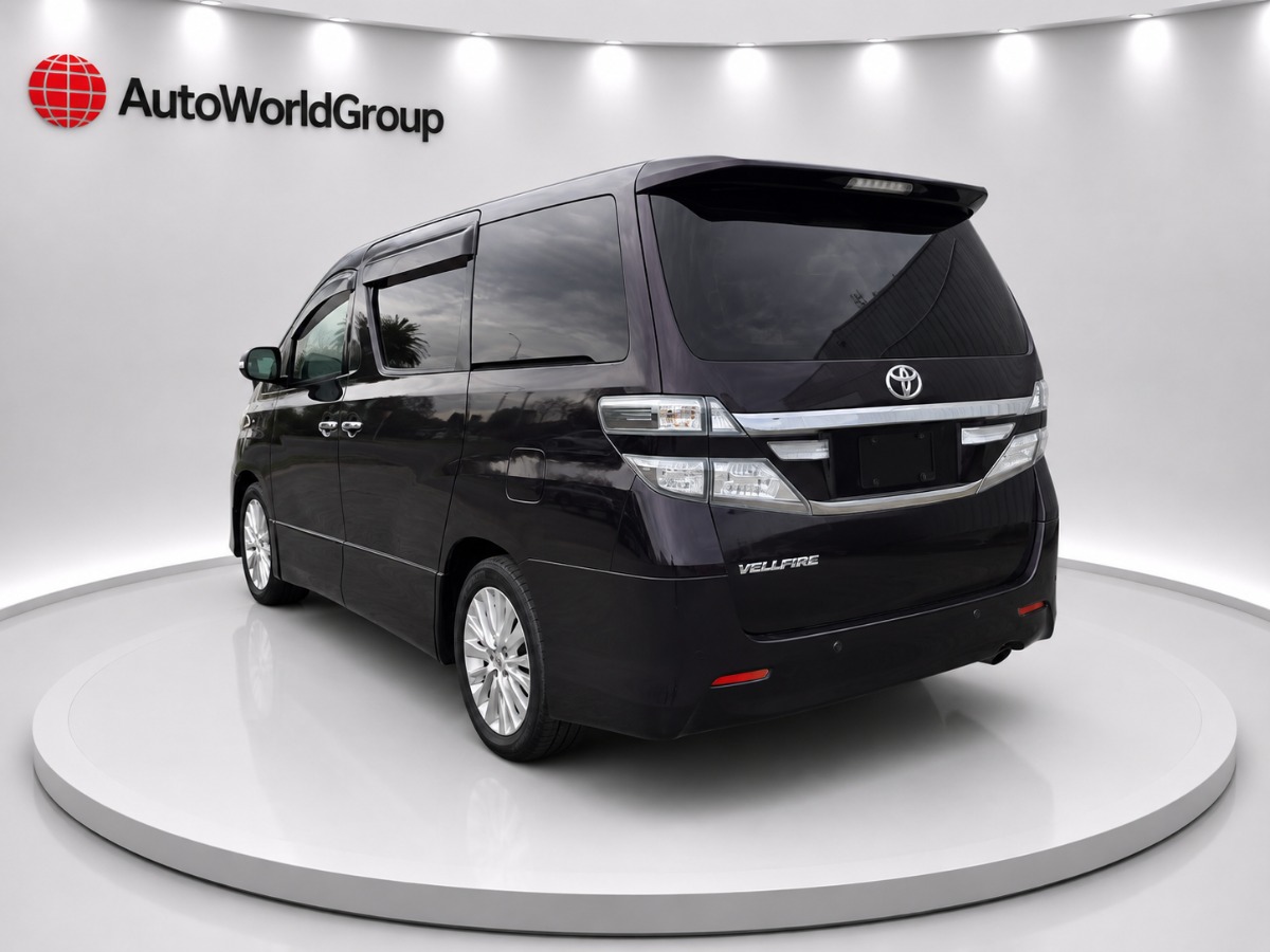 2012 Toyota Vellfire thumbnail