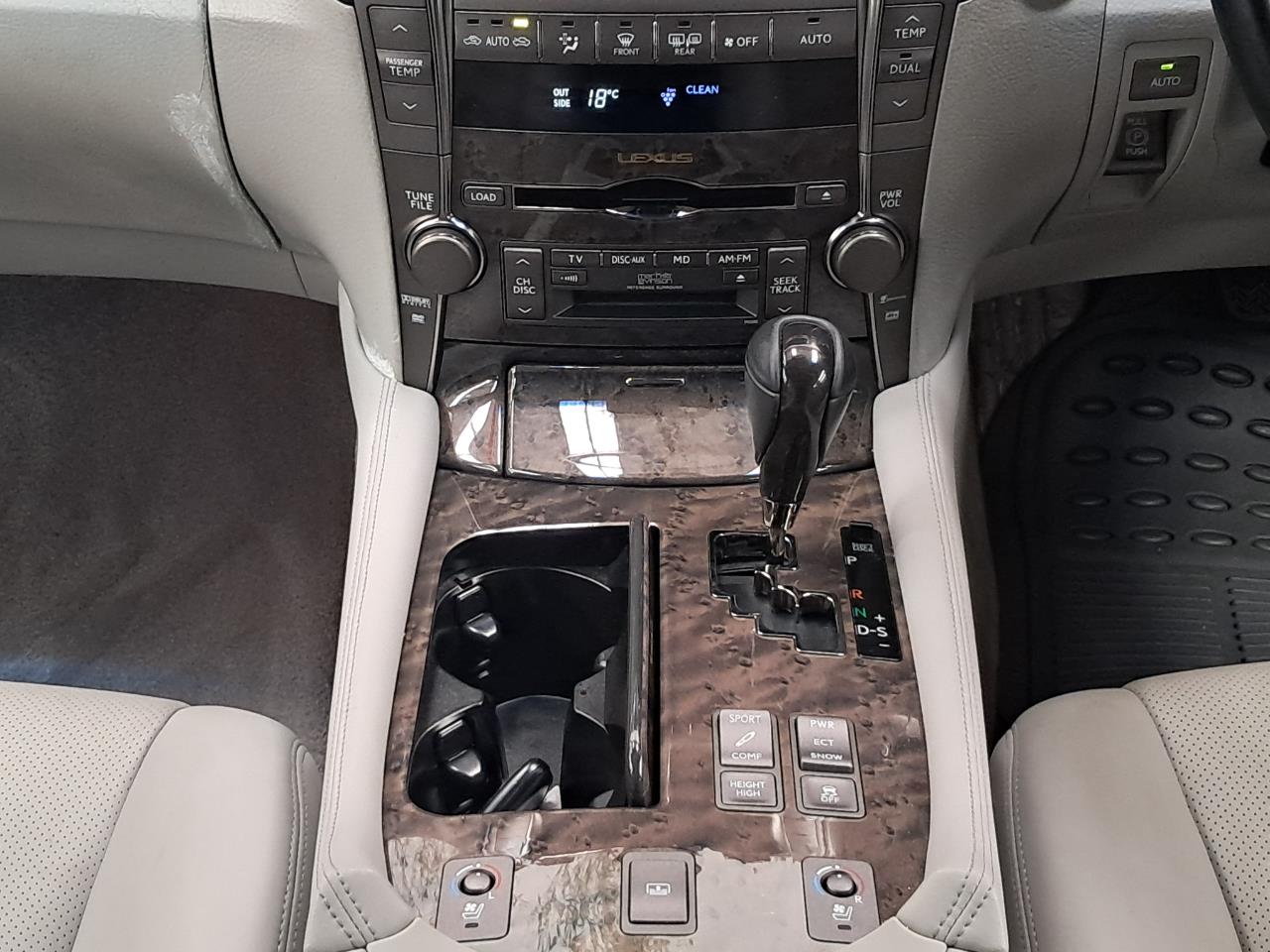 2009 Lexus LS460 thumbnail