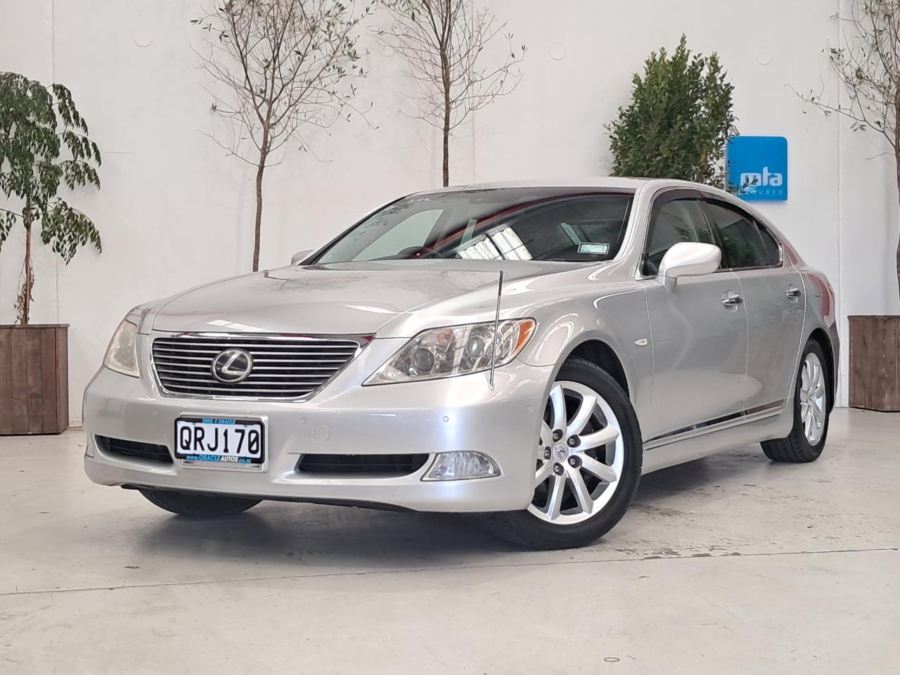 2009 Lexus LS460 thumbnail