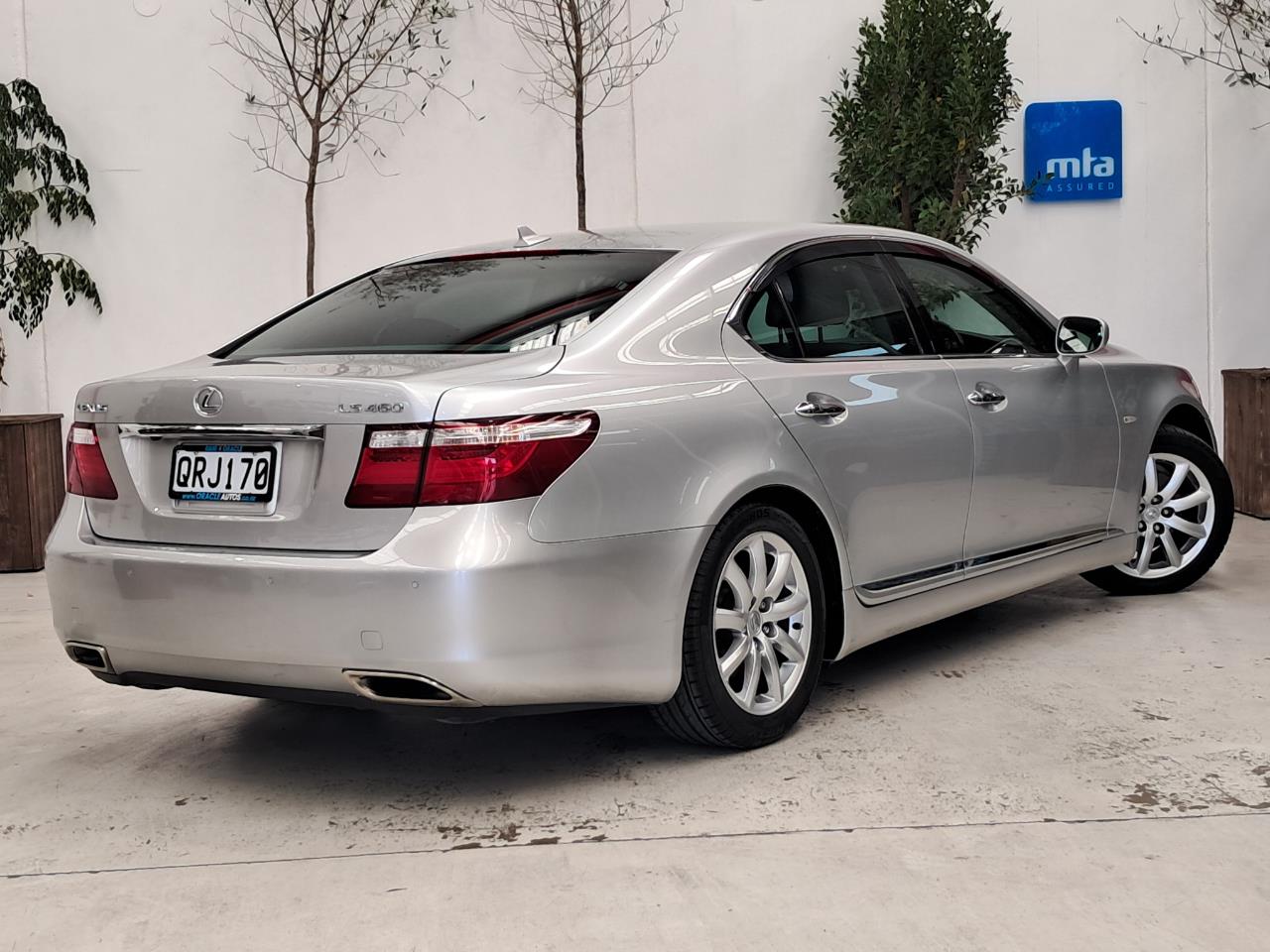 2009 Lexus LS460 thumbnail