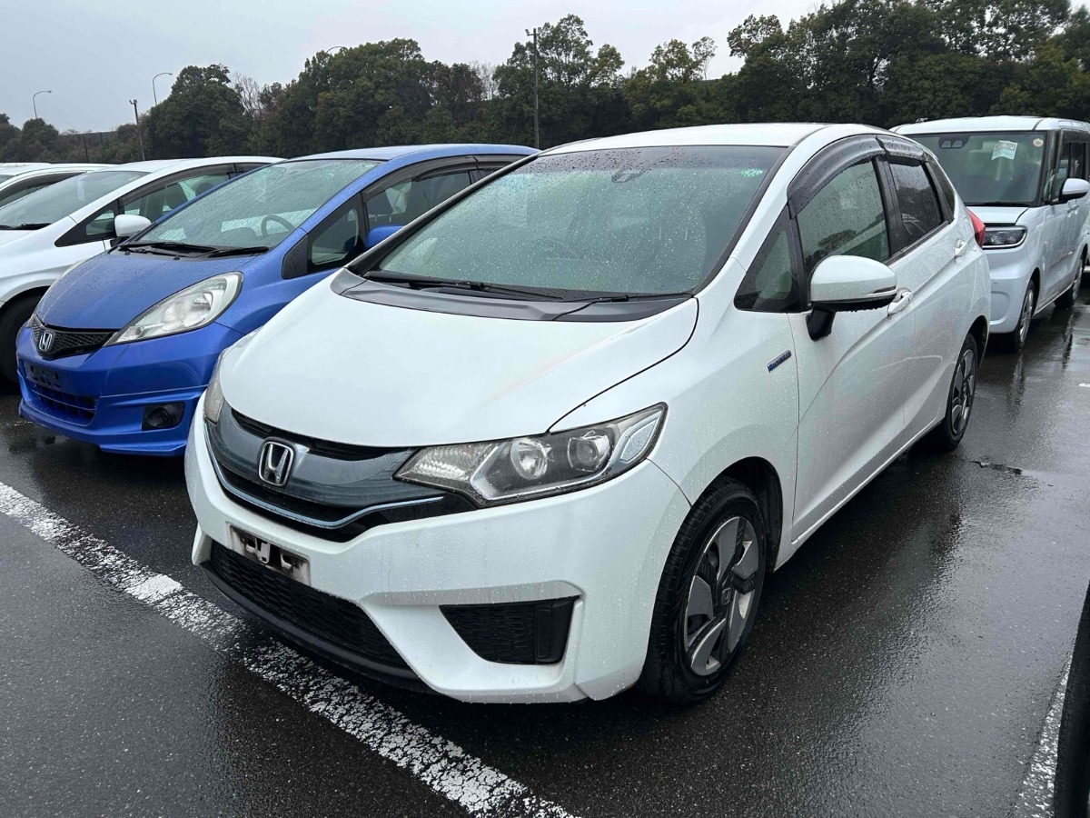 2015 Honda Fit thumbnail