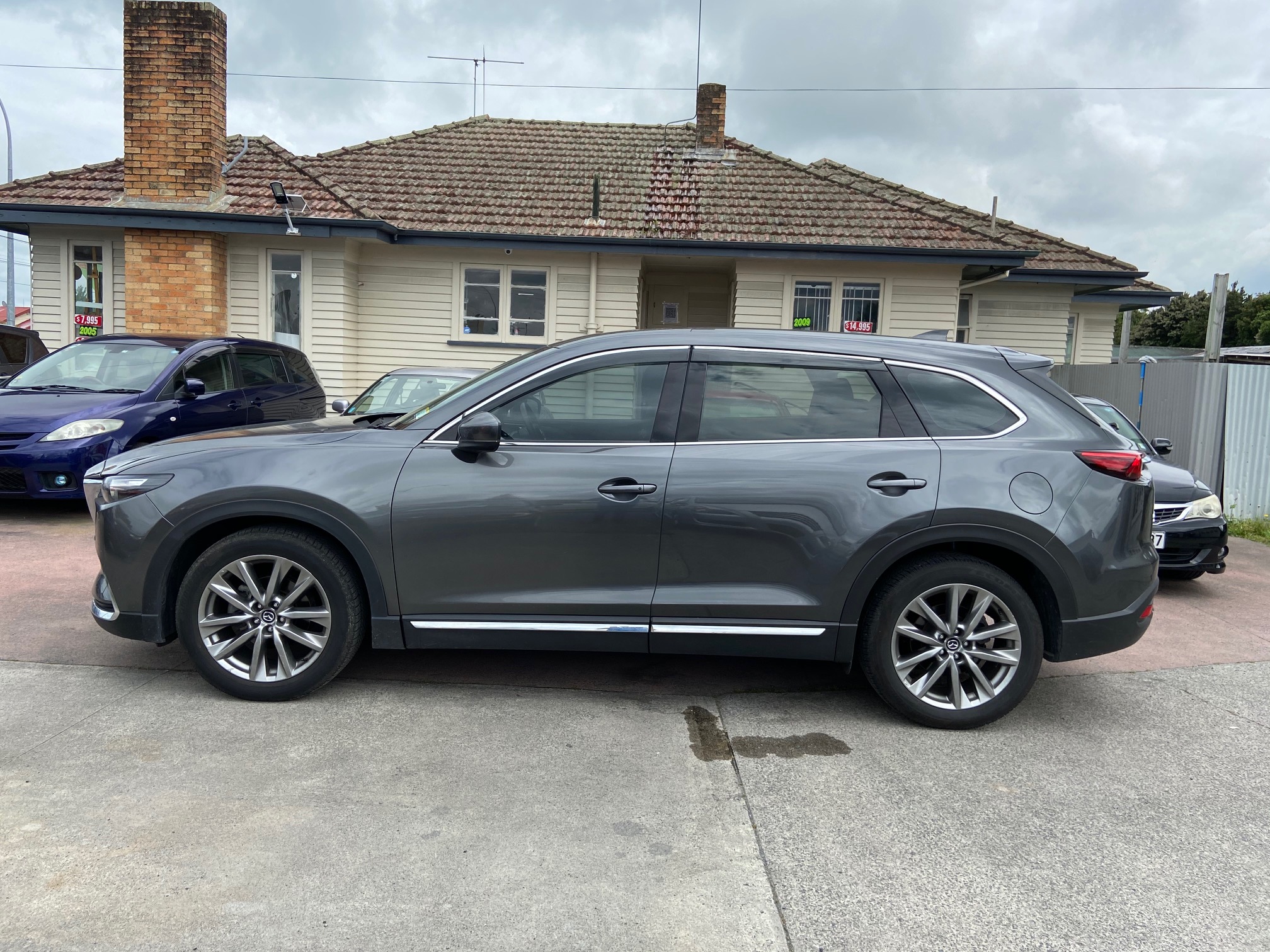 2018 Mazda CX-9 thumbnail