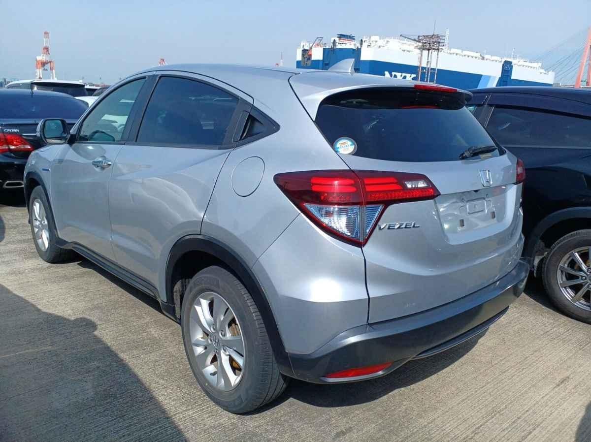 2014 Honda Vezel thumbnail