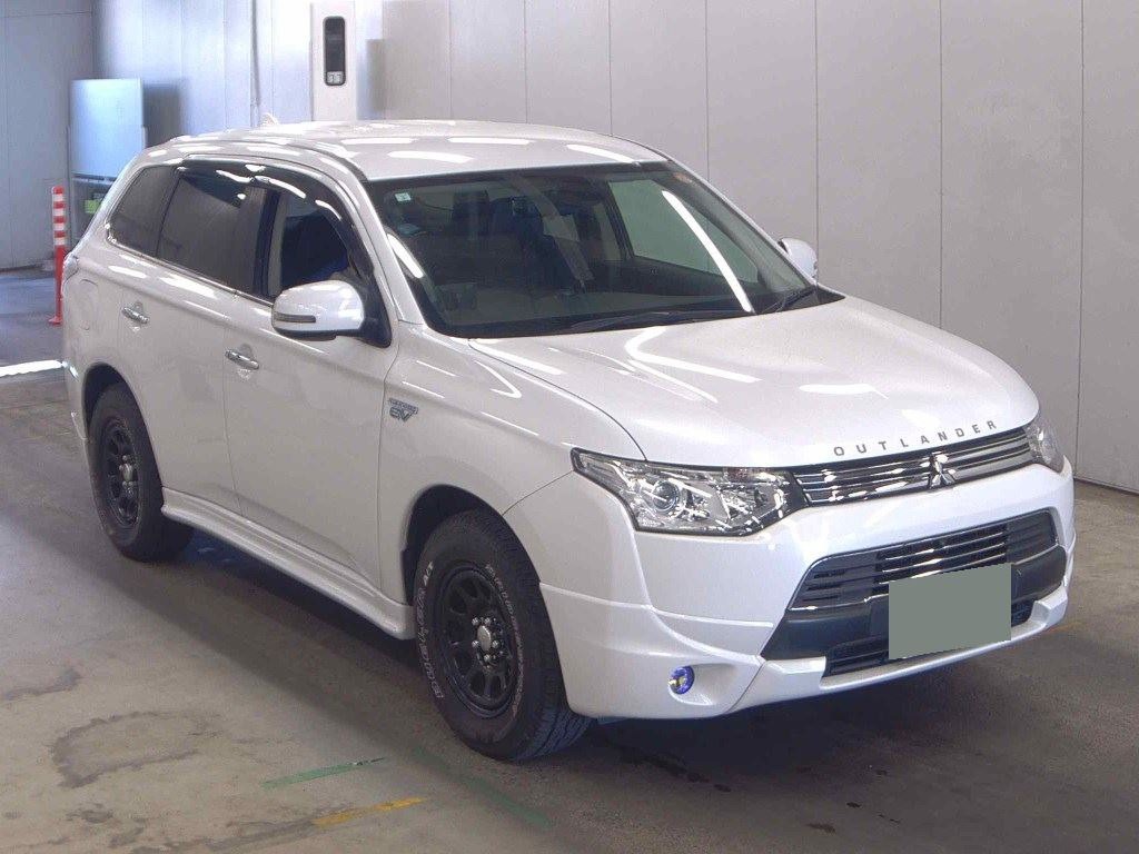 2015 Mitsubishi Outlander thumbnail