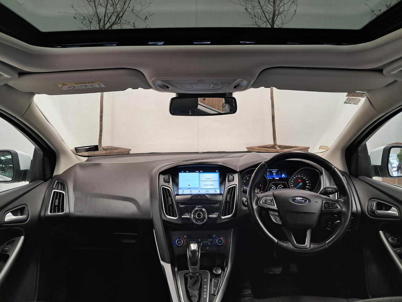 2017 Ford Focus thumbnail